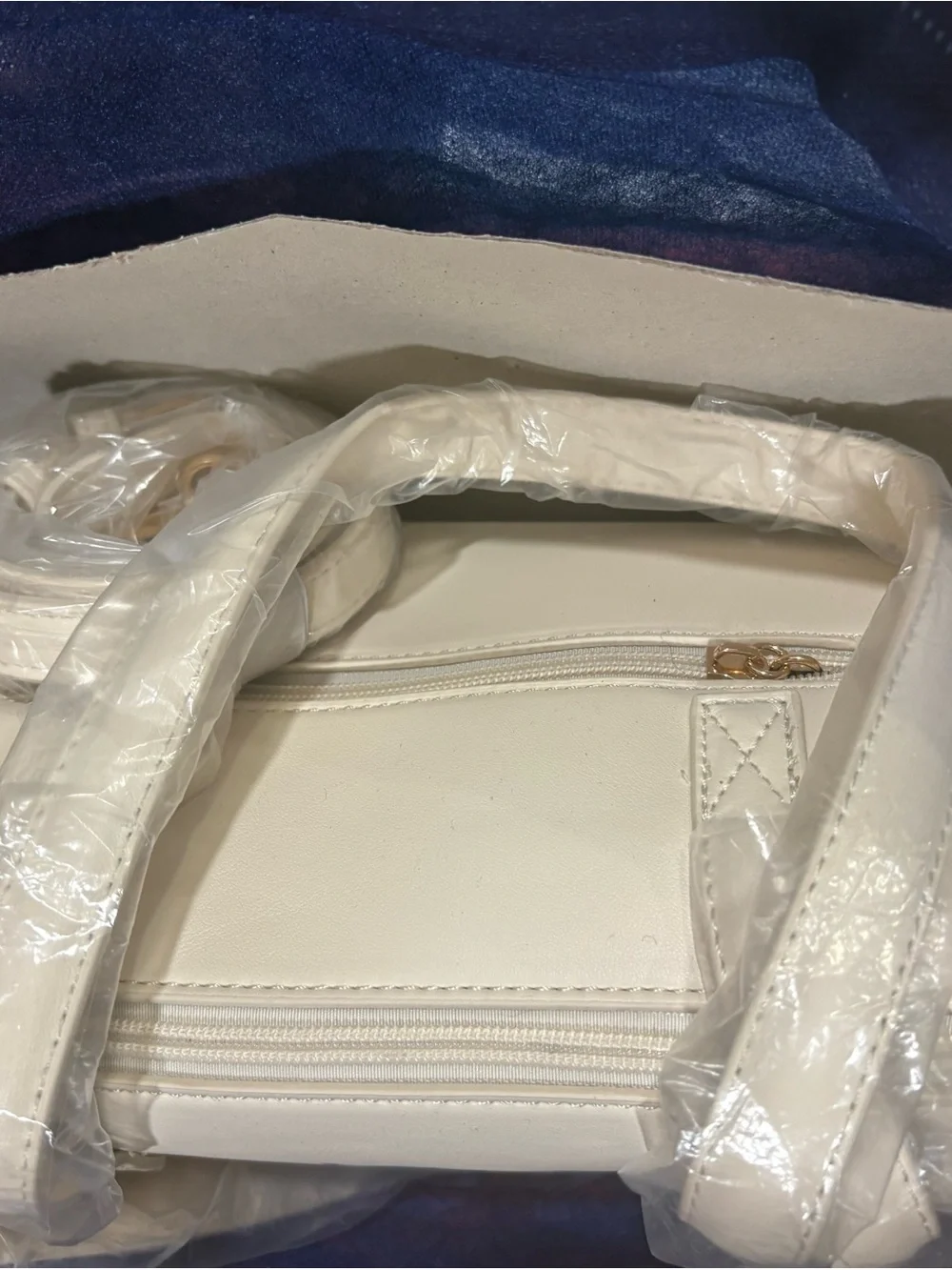 NWT Lee Beige Shoulder Bag Crossbody Purse Flower Charm Handbag